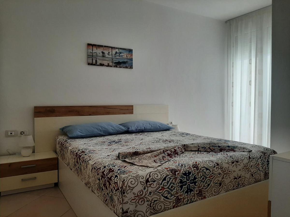 Kela Apartment 3 Sarande Exterior photo