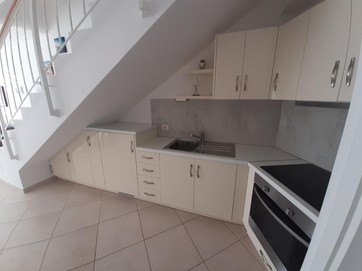 Kela Apartment 3 Sarande Exterior photo